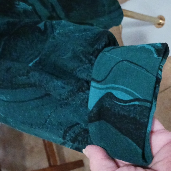 Chico's Green Monochromatic Sweater - Picture 4 of 9